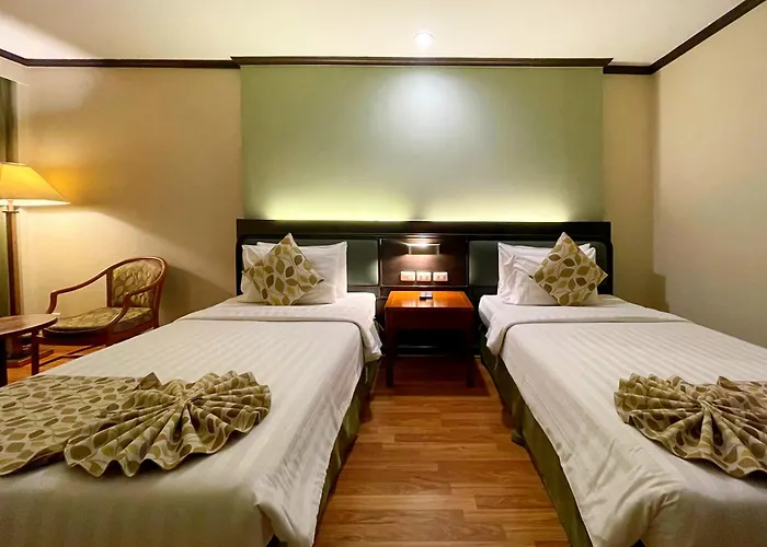 Arawana Regency Park Sukhumvit 4*