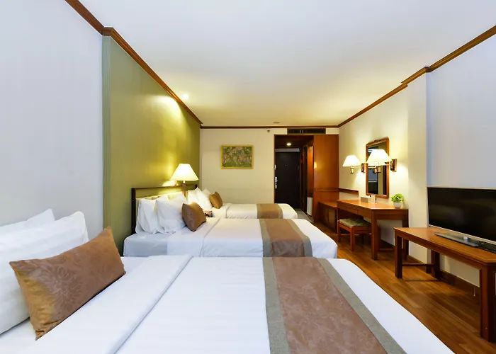 Arawana Regency Park Sukhumvit 4*