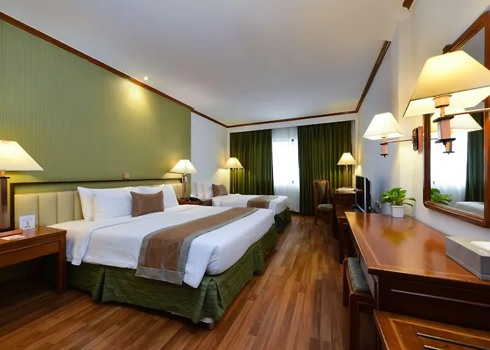 Arawana Regency Park Sukhumvit 4*