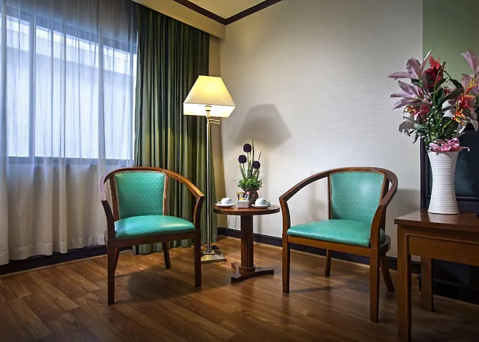 Arawana Regency Park Sukhumvit Hotel 4*