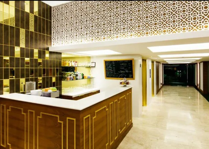 Arawana Regency Park Sukhumvit Hotel