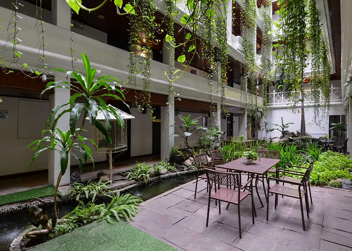 Hotel Arawana Regency Park Sukhumvit Banguecoque